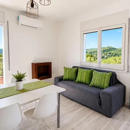Paradise Silvia, Detached With Private Pool Near Sitges Vil·la